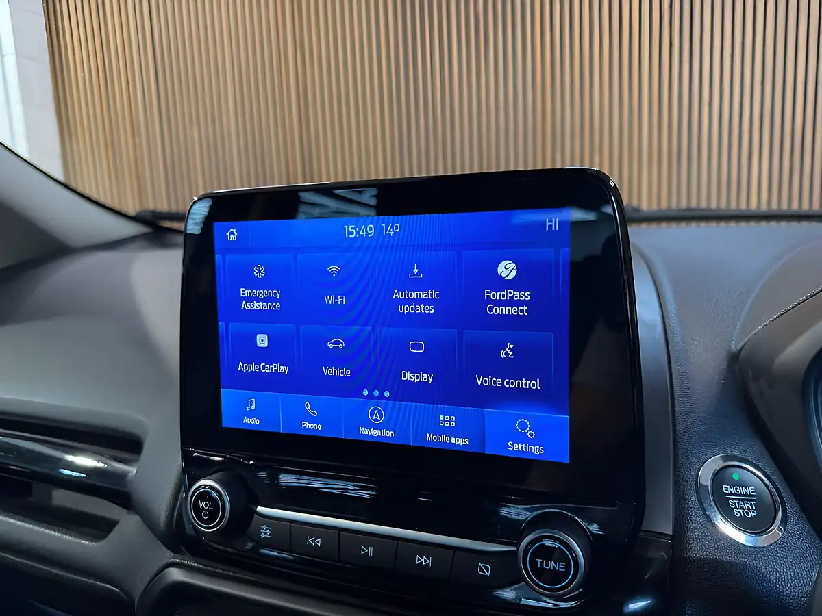 Used 2020 Ford Ecosport ST-Line White - Interior and Exterior details 16