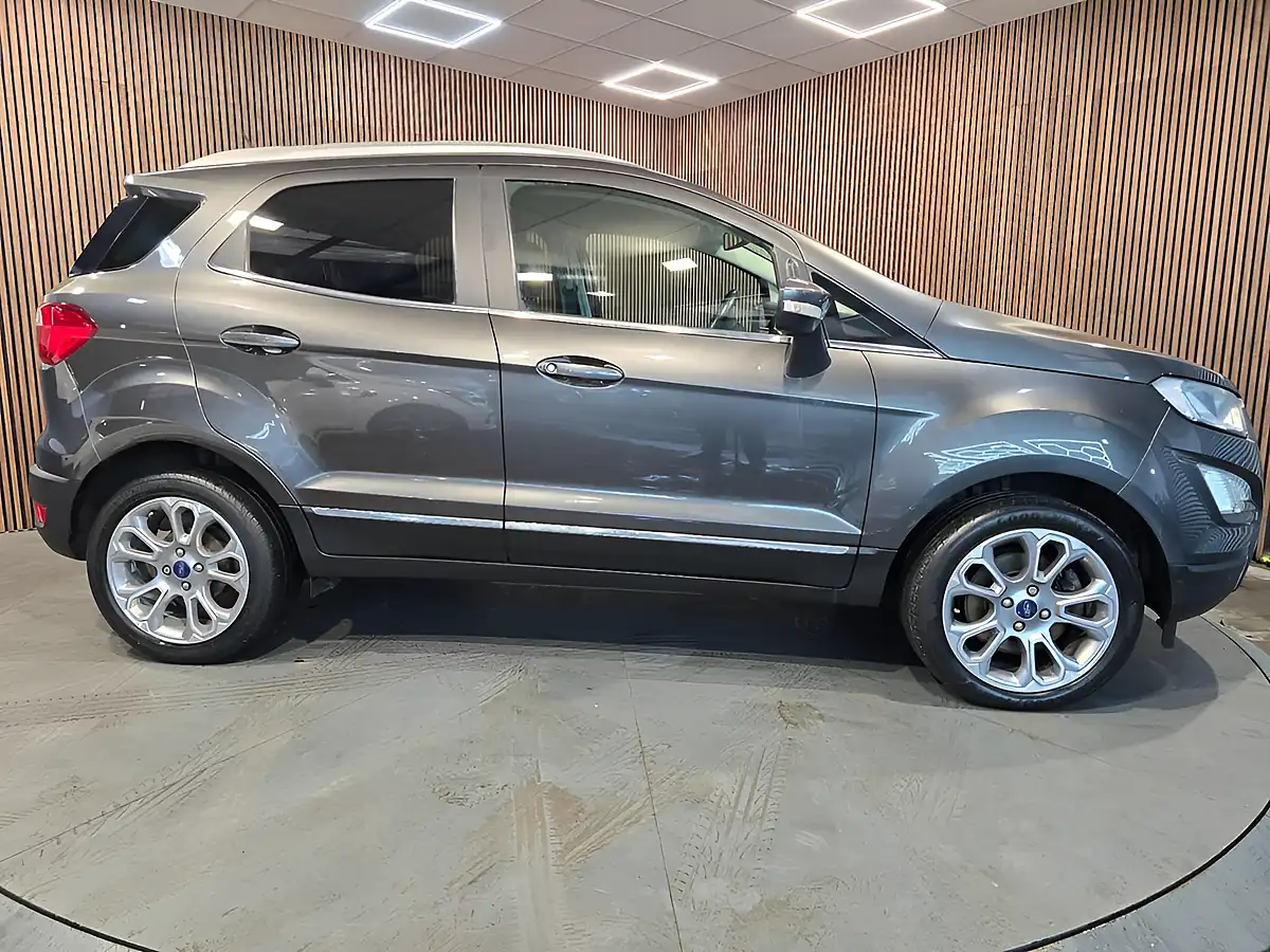 Used 2020 Ford Ecosport Titanium Grey - Interior and Exterior details 13