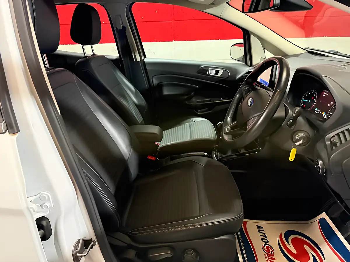Used 2020 Ford Ecosport Titanium White - Interior and Exterior details 11