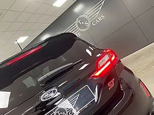 Used 2020 Ford Fiesta ST-2 Black - Interior and Exterior details 18