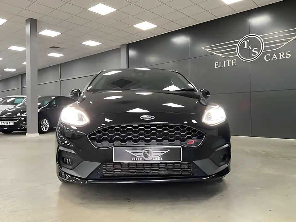 Used 2020 Ford Fiesta ST-2 Black - Interior and Exterior details 5