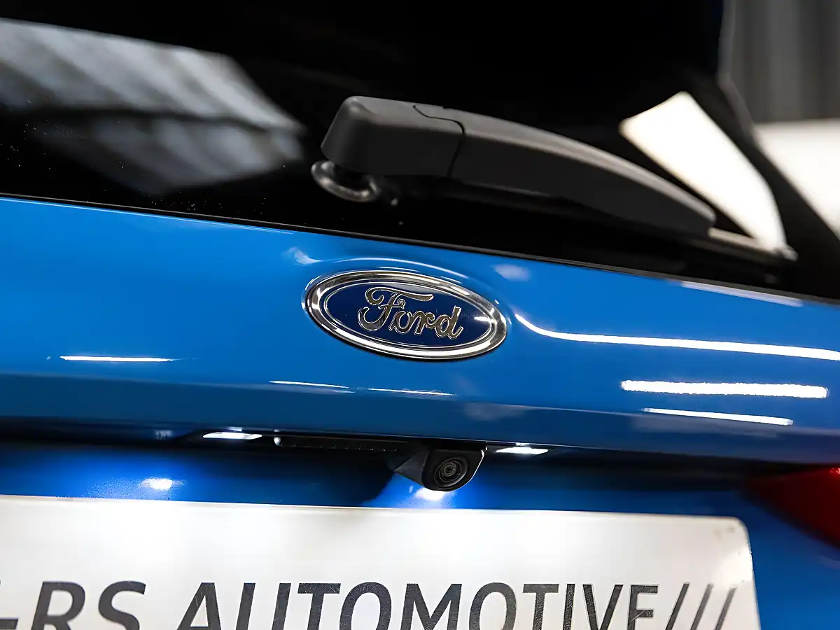 Used 2020 Ford Fiesta ST-2 Blue - Interior and Exterior details 20