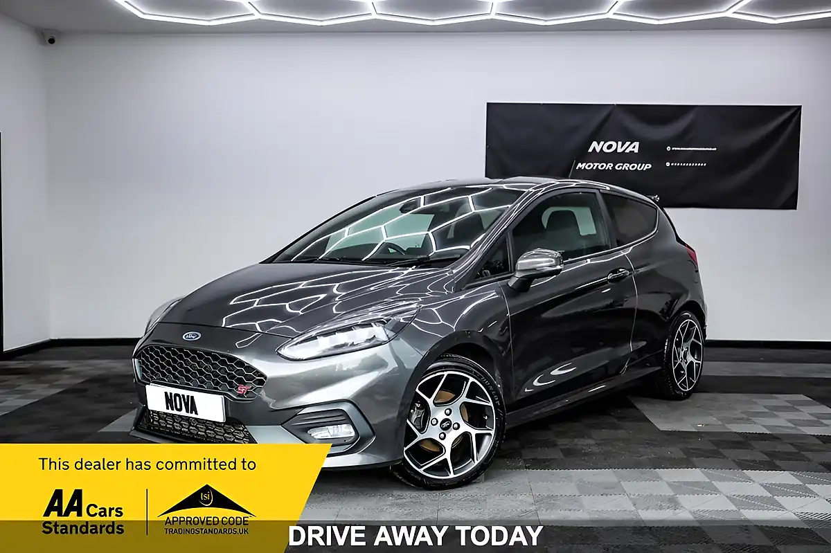 Used 2020 Ford Fiesta ST-2 Grey - Front View