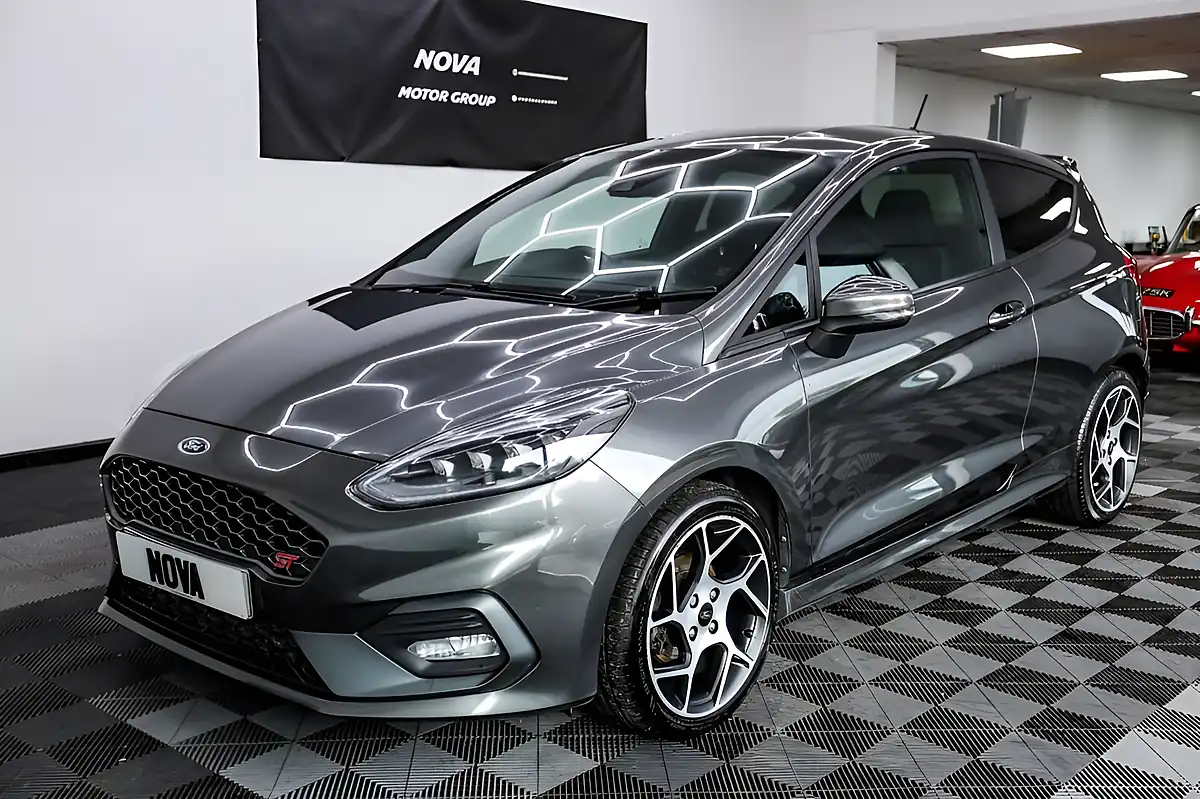 Used 2020 Ford Fiesta ST-2 Grey - Interior and Exterior details 7