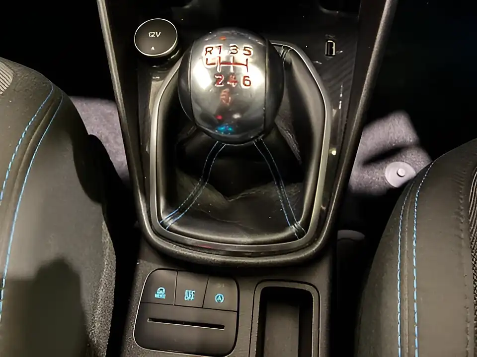 Used 2020 Ford Fiesta ST-2 Silver - Interior and Exterior details 12