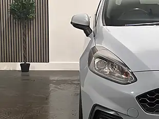 Used 2020 Ford Fiesta ST-2 Silver - Interior and Exterior details 18
