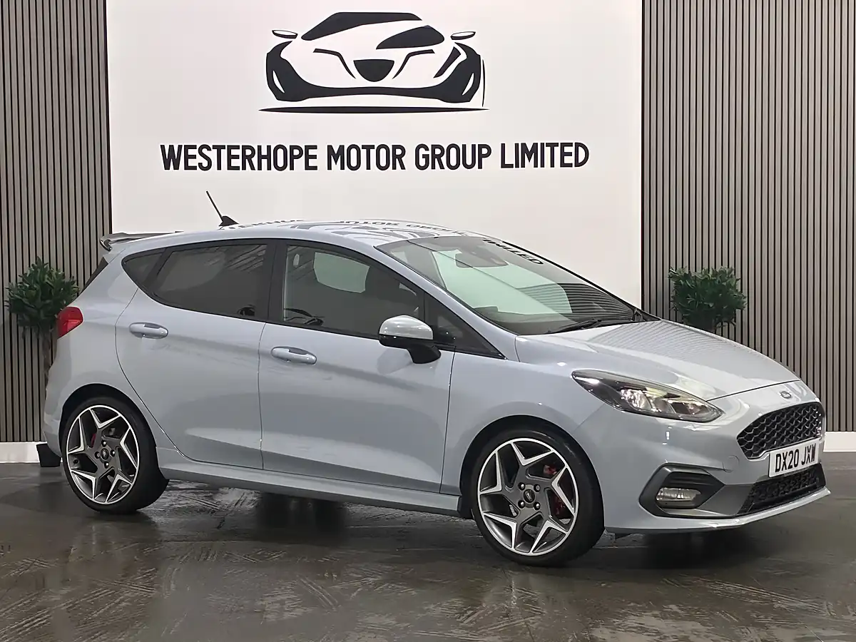 Used 2020 Ford Fiesta ST-2 Silver - Interior and Exterior details 20
