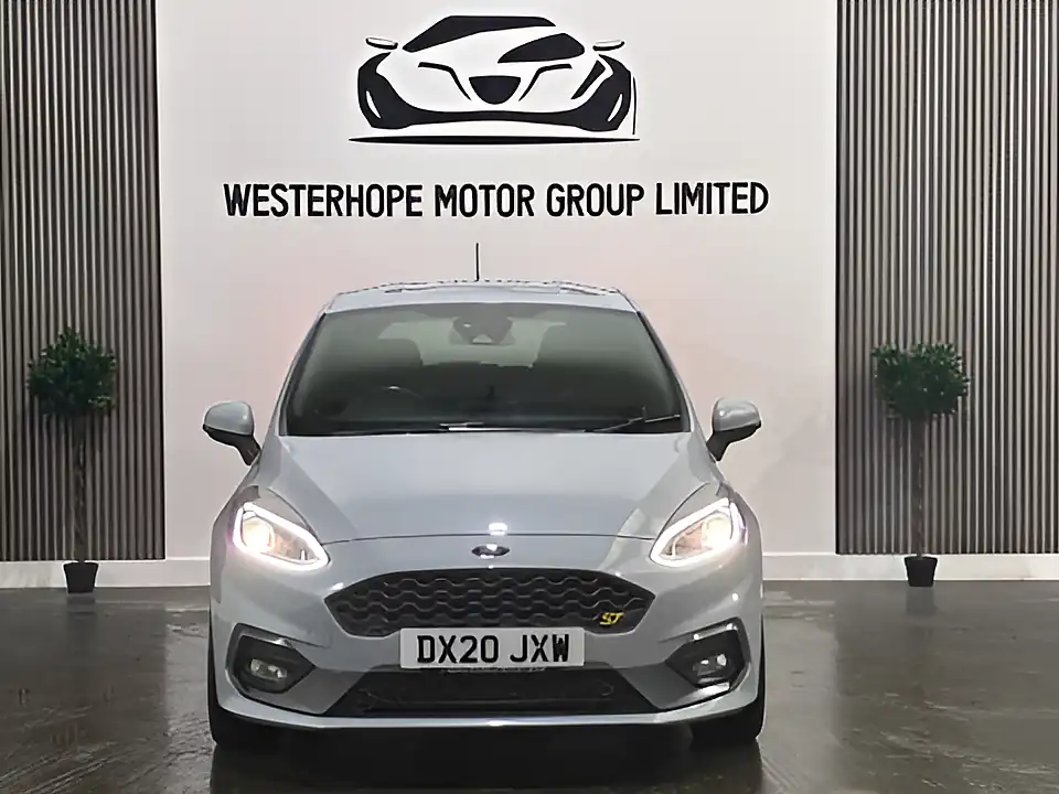 Used 2020 Ford Fiesta ST-2 Silver - Interior and Exterior details 8