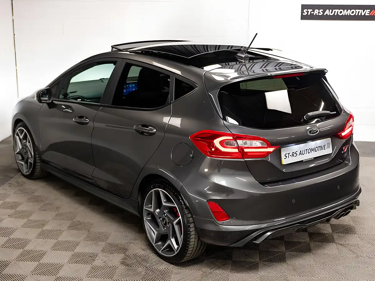 Used 2020 Ford Fiesta ST-3 Grey - Interior and Exterior details 7