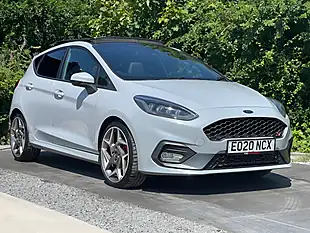 Used 2020 Ford Fiesta ST-3 Silver - Interior and Exterior details 13