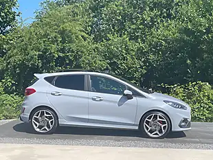 Used 2020 Ford Fiesta ST-3 Silver - Interior and Exterior details 14