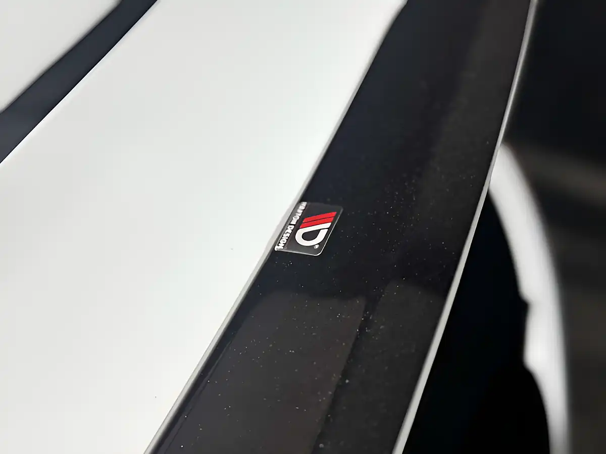 Used 2020 Ford Fiesta ST-3 White - Interior and Exterior details 11