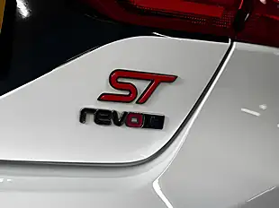 Used 2020 Ford Fiesta ST-3 White - Interior and Exterior details 12