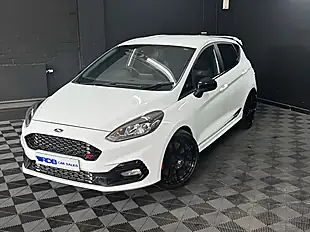 Used 2020 Ford Fiesta ST-3 White - Interior and Exterior details 2