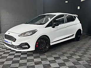 Used 2020 Ford Fiesta ST-3 White - Interior and Exterior details 3