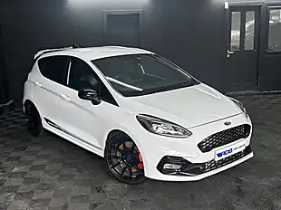 Used 2020 Ford Fiesta ST-3 White - Interior and Exterior details 9