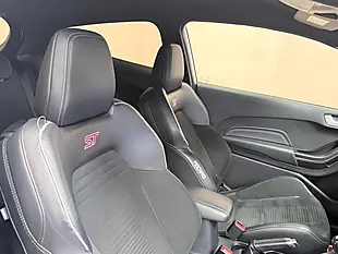 Used 2020 Ford Fiesta ST-3 White - Interior and Exterior details 13