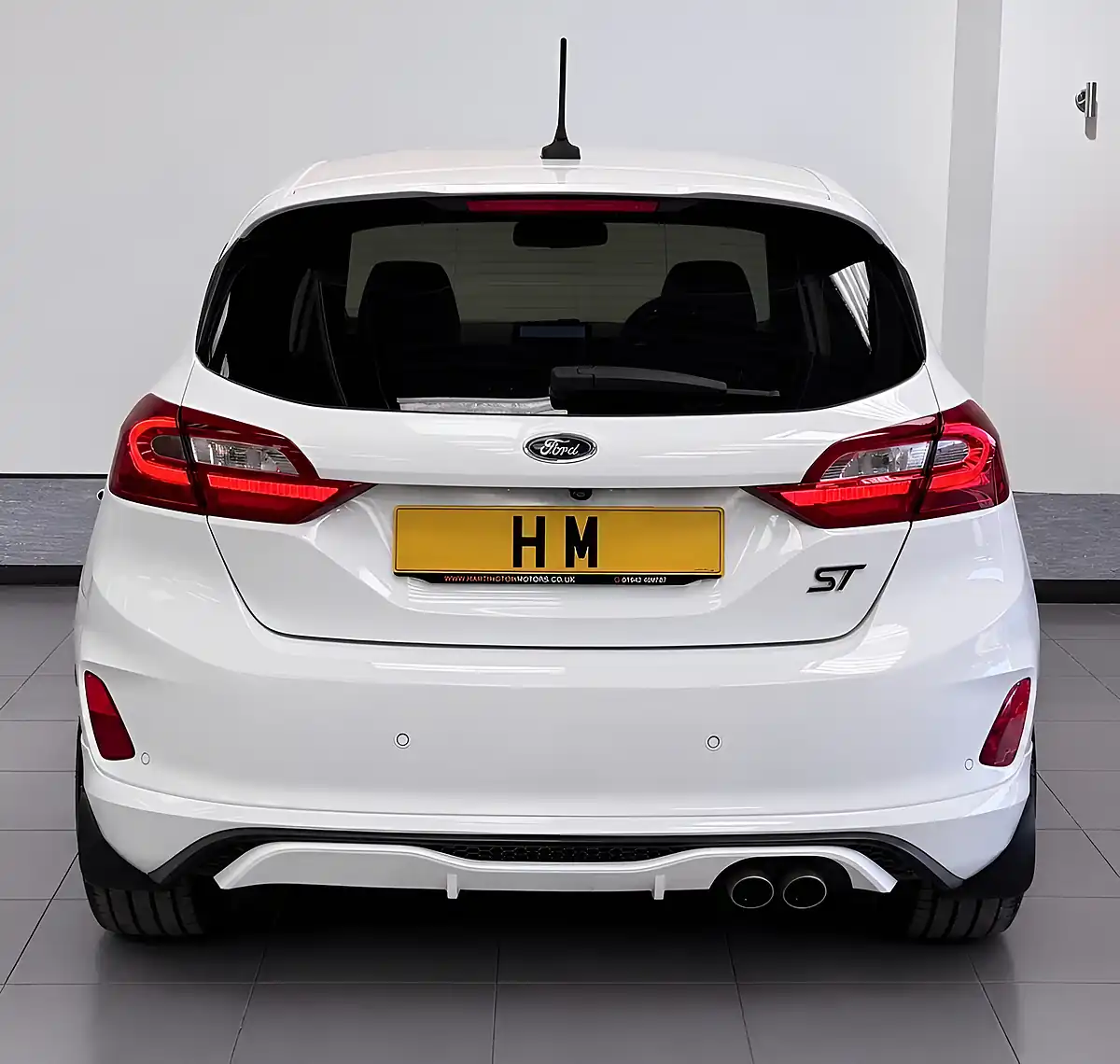 Used 2020 Ford Fiesta ST-3 White - Interior and Exterior details 6