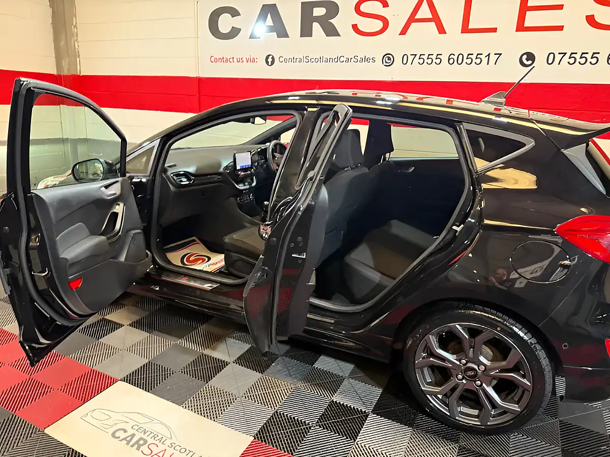 Used 2020 Ford Fiesta ST-Line Edition Black - Interior and Exterior details 8