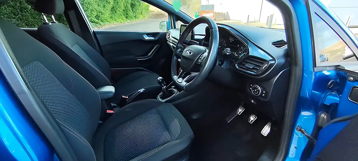 Used 2020 Ford Fiesta ST-Line Edition Blue - Interior and Exterior details 9