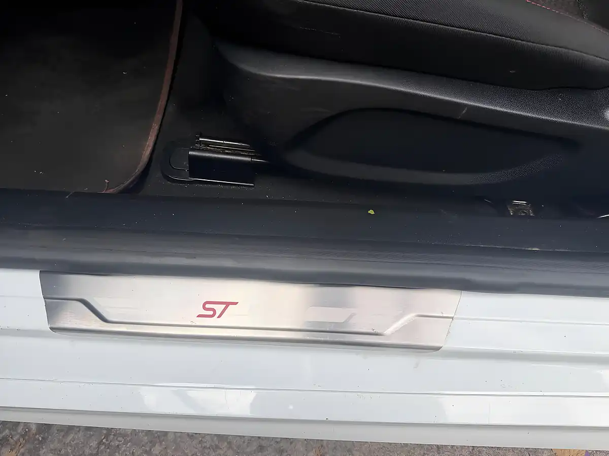 Used 2020 Ford Fiesta ST-Line Edition White - Interior and Exterior details 17