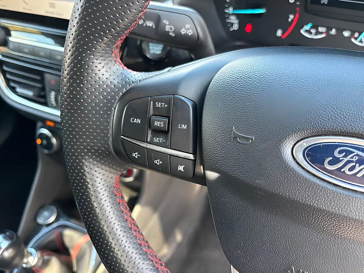 Used 2020 Ford Fiesta ST-Line Grey - Interior and Exterior details 16