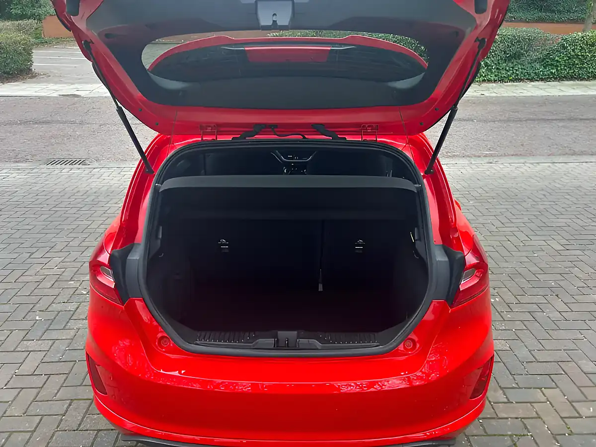 Used 2020 Ford Fiesta ST-Line Red - Interior and Exterior details 9