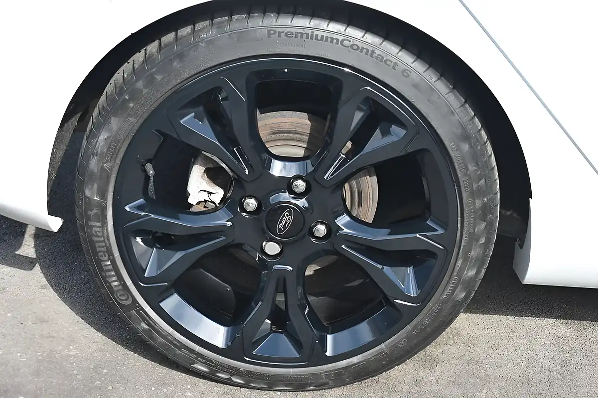 Used 2020 Ford Fiesta ST-Line X Edition White - Interior and Exterior details 20