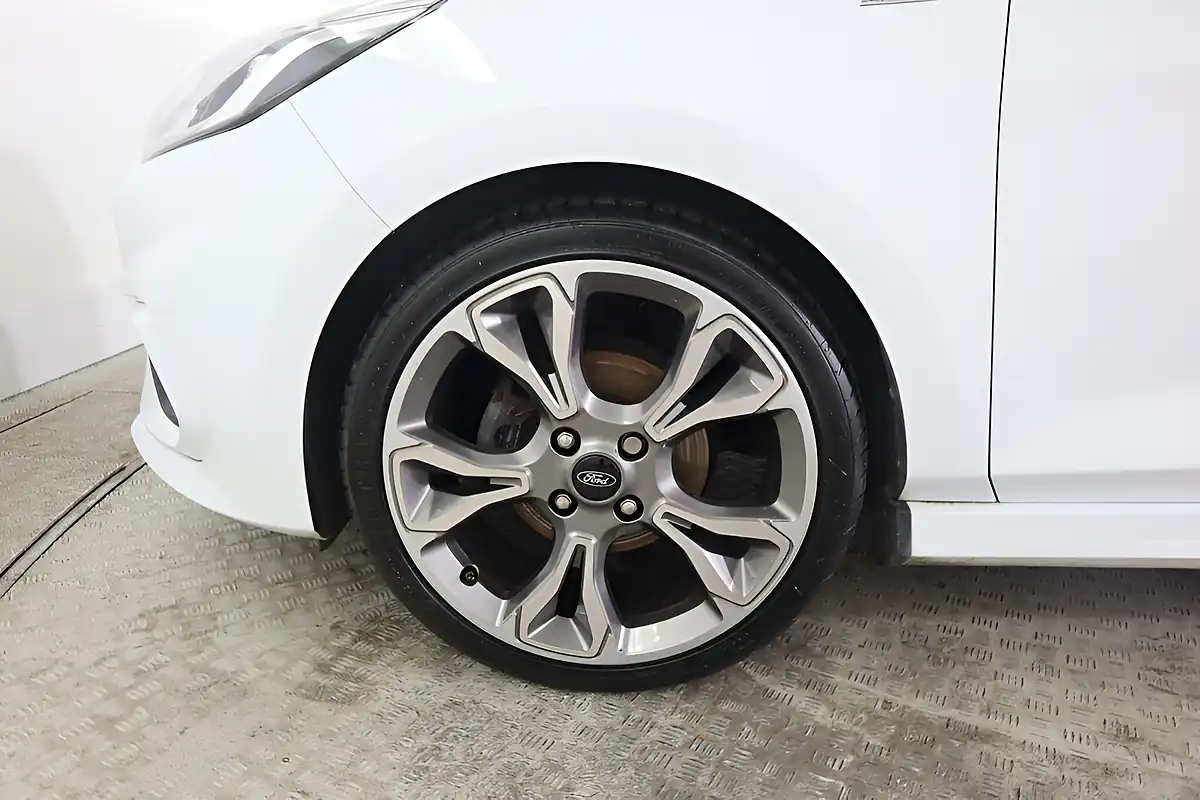 Used 2020 Ford Fiesta ST-Line X Edition White - Interior and Exterior details 9