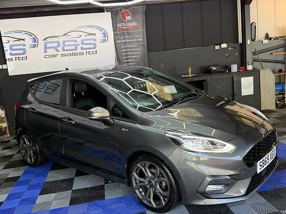 Used 2020 Ford Fiesta ST-Line X Grey - Interior and Exterior details 8