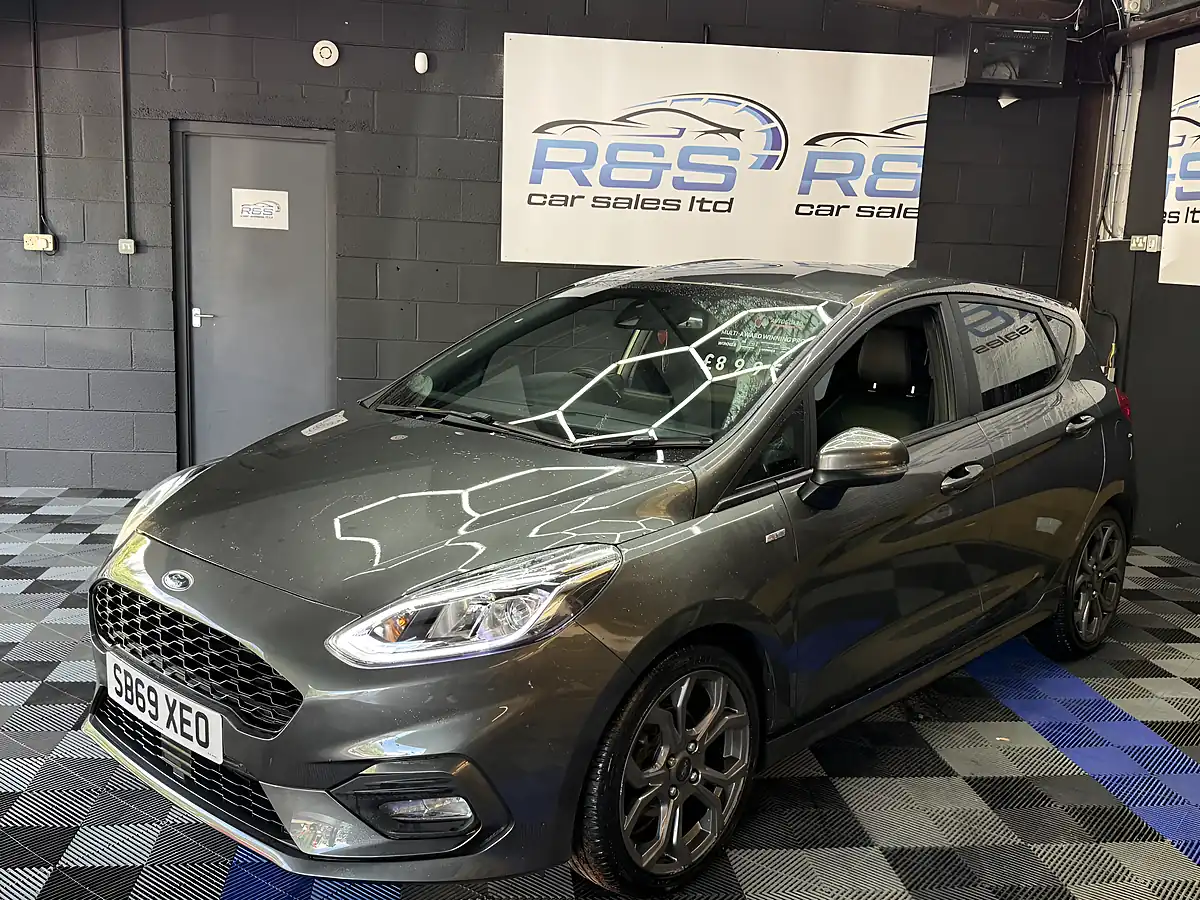 Used 2020 Ford Fiesta ST-Line X Grey - Interior and Exterior details 9
