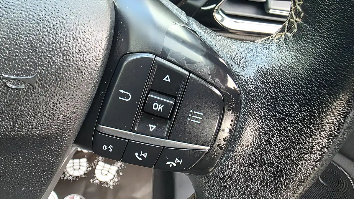 Used 2020 Ford Fiesta Titanium Black - Interior and Exterior details 13