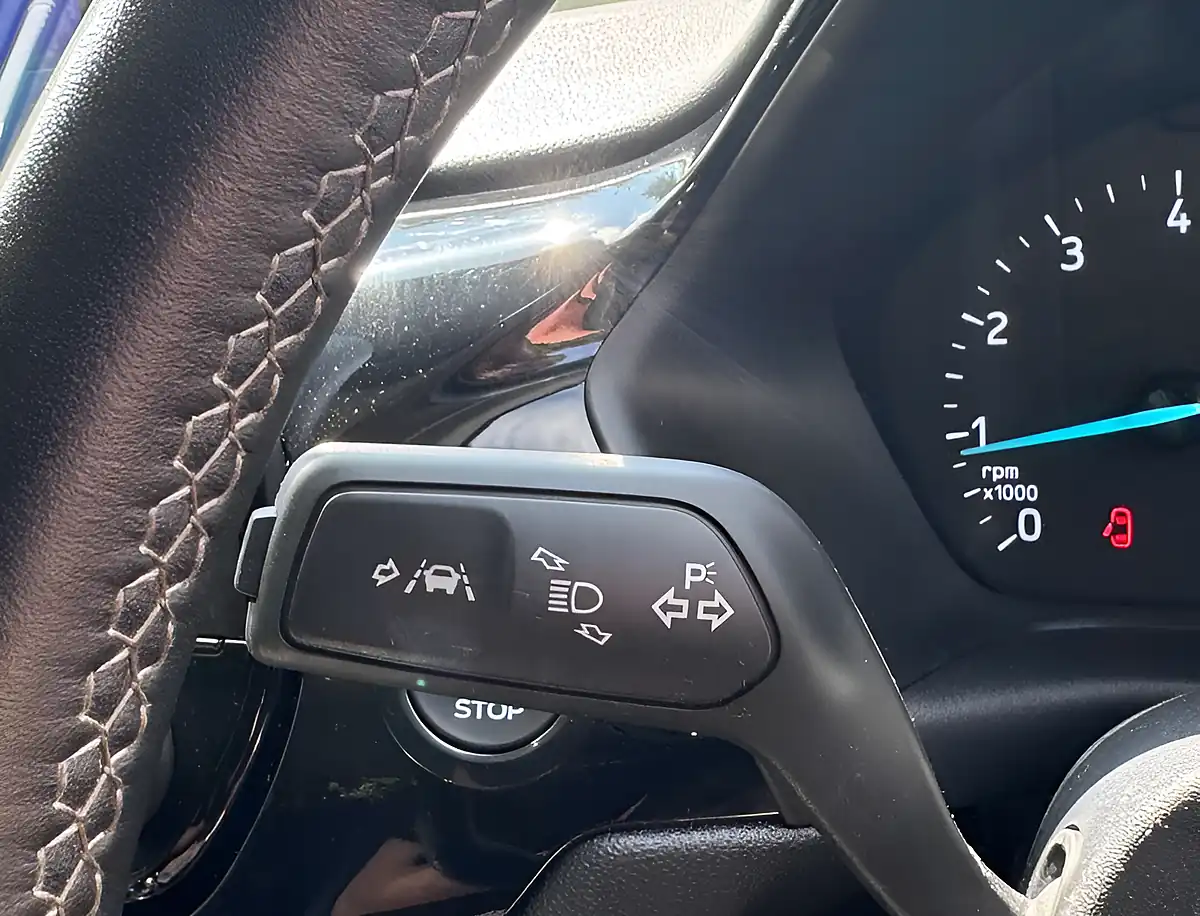 Used 2020 Ford Fiesta Titanium T Frozen White - Interior and Exterior details 12