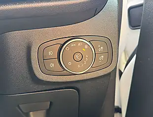 Used 2020 Ford Fiesta Titanium T Frozen White - Interior and Exterior details 16