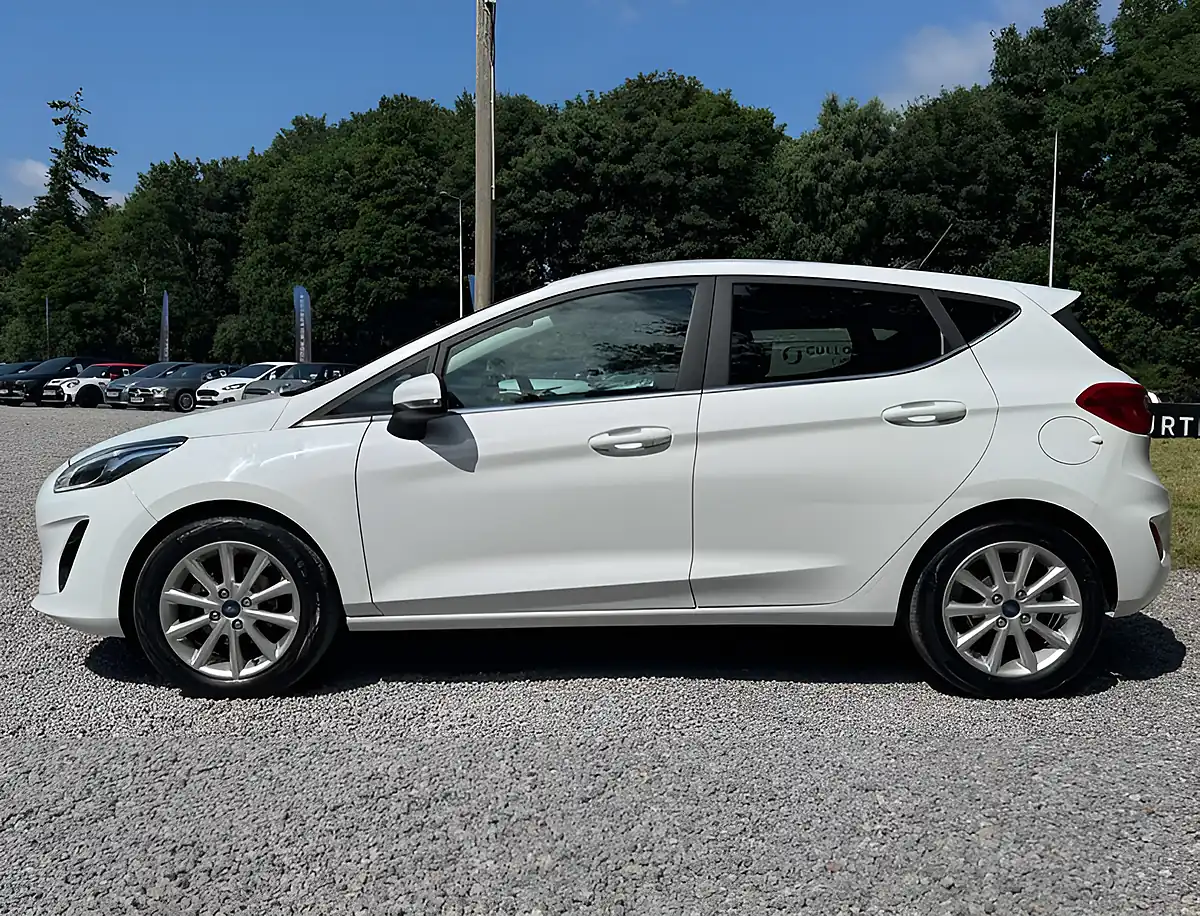 Used 2020 Ford Fiesta Titanium T Frozen White - Interior and Exterior details 6