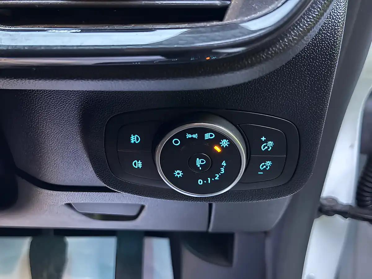 Used 2020 Ford Fiesta Titanium X White - Interior and Exterior details 13