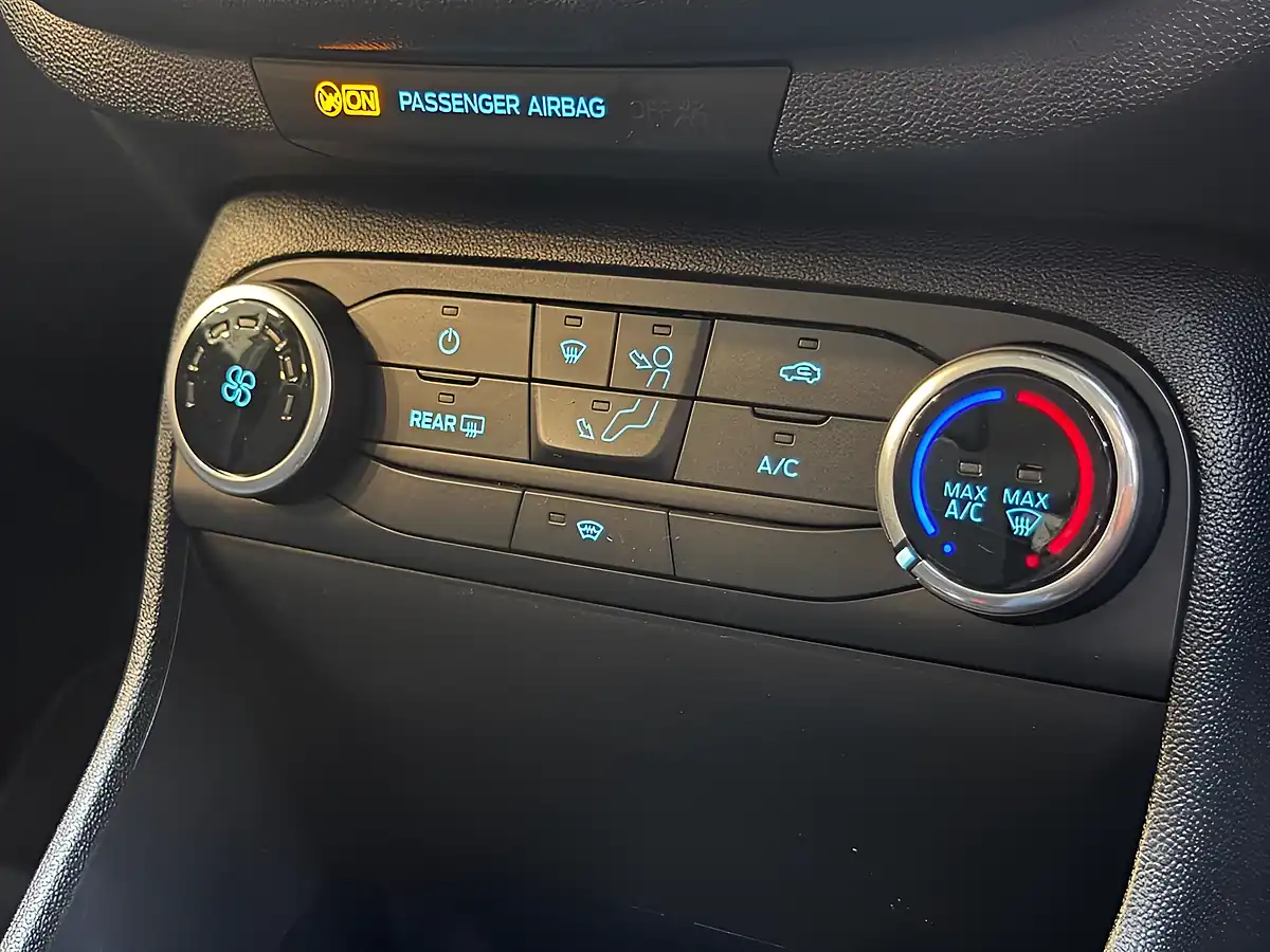 Used 2020 Ford Fiesta Trend Black - Interior and Exterior details 12