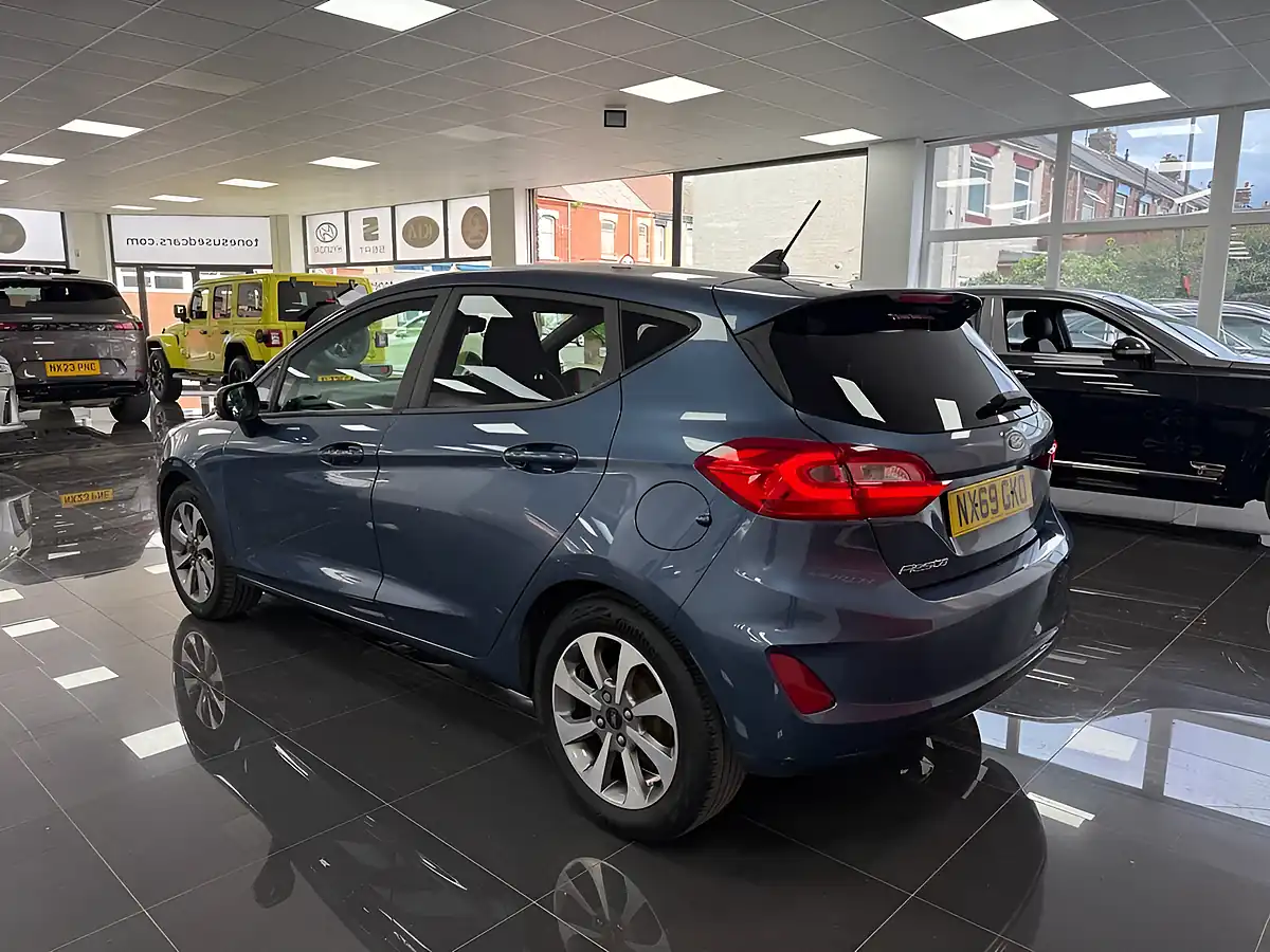 Used 2020 Ford Fiesta Trend Blue - Interior and Exterior details 11