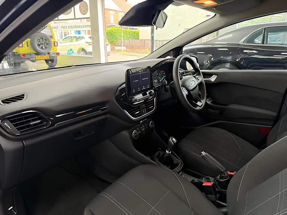 Used 2020 Ford Fiesta Trend Blue - Interior and Exterior details 13