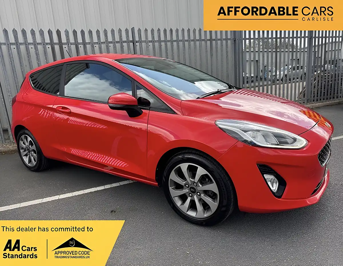 Used 2020 Ford Fiesta Trend Red - Front View