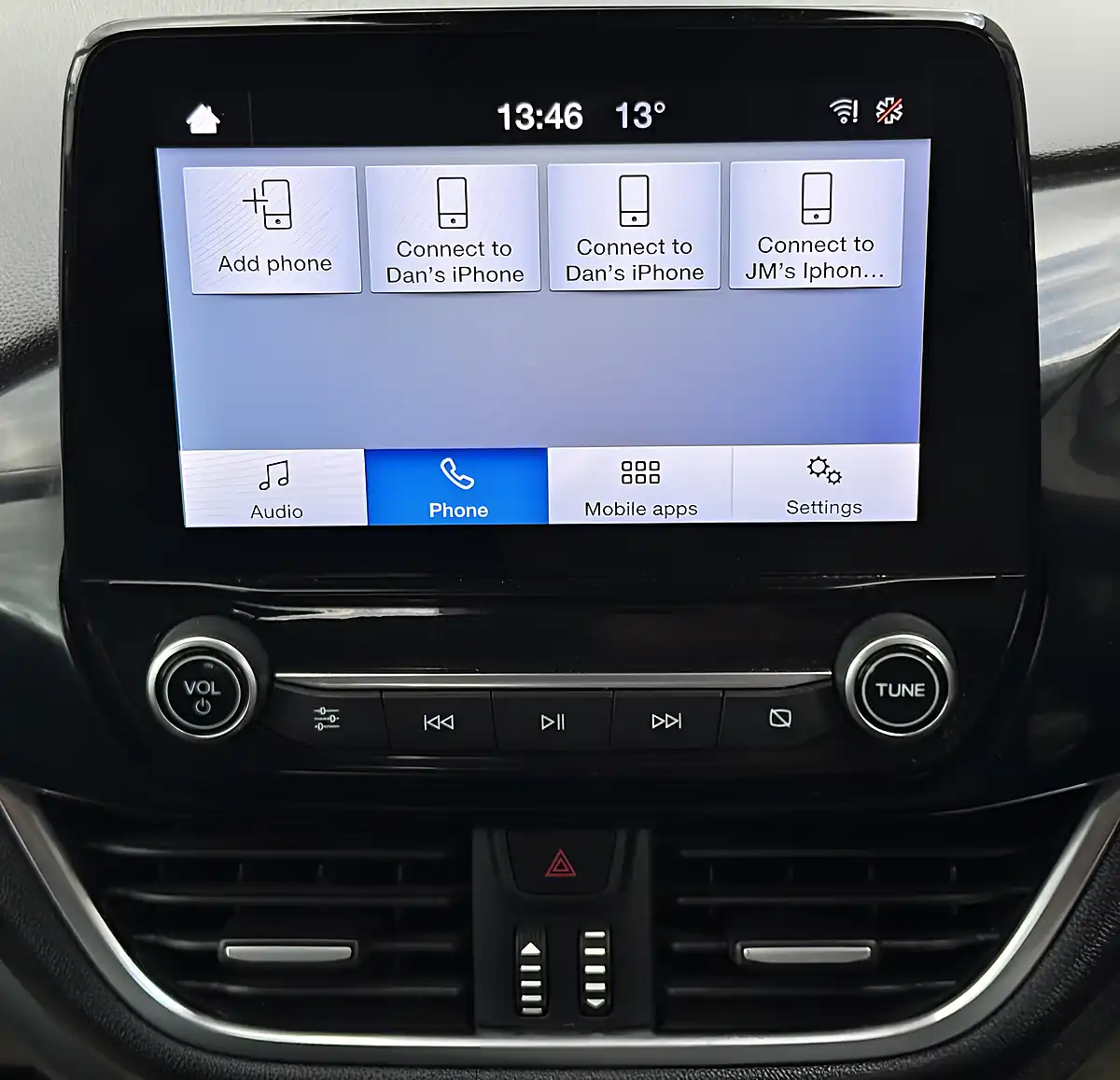 Used 2020 Ford Fiesta Trend Red - Interior and Exterior details 16