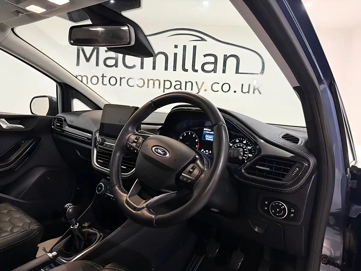 Used 2020 Ford Fiesta Vignale Blue - Interior and Exterior details 20