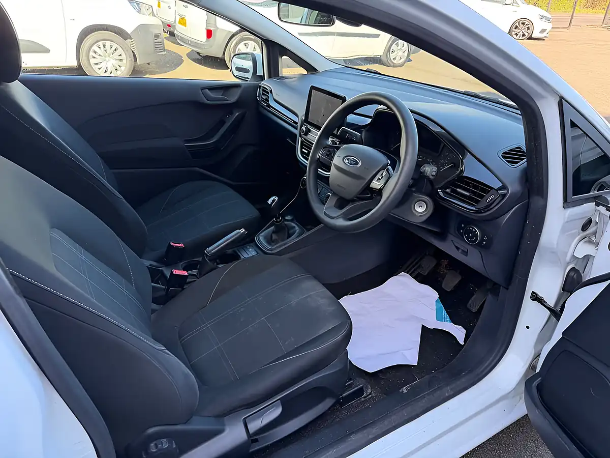 Used 2020 Ford Fiesta White - Interior and Exterior details 14