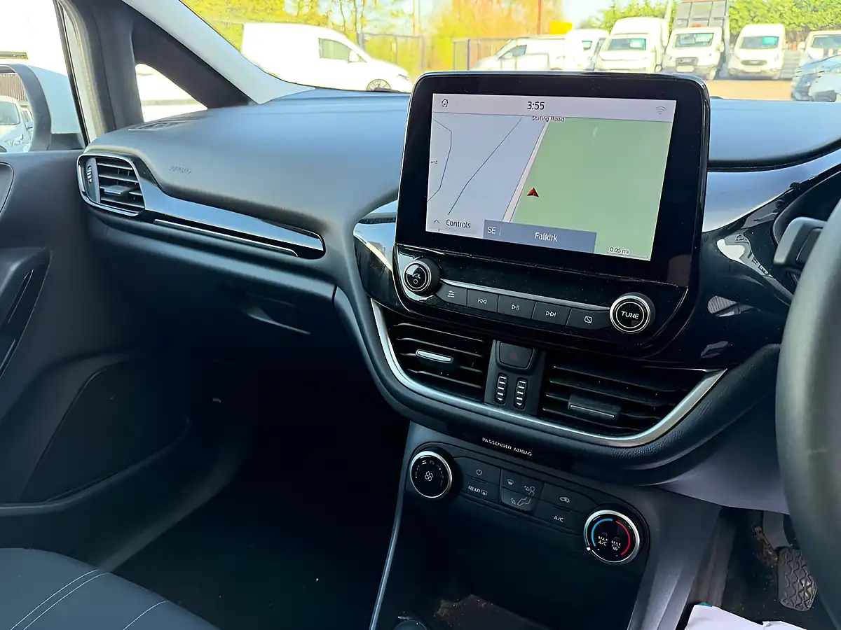 Used 2020 Ford Fiesta White - Interior and Exterior details 4