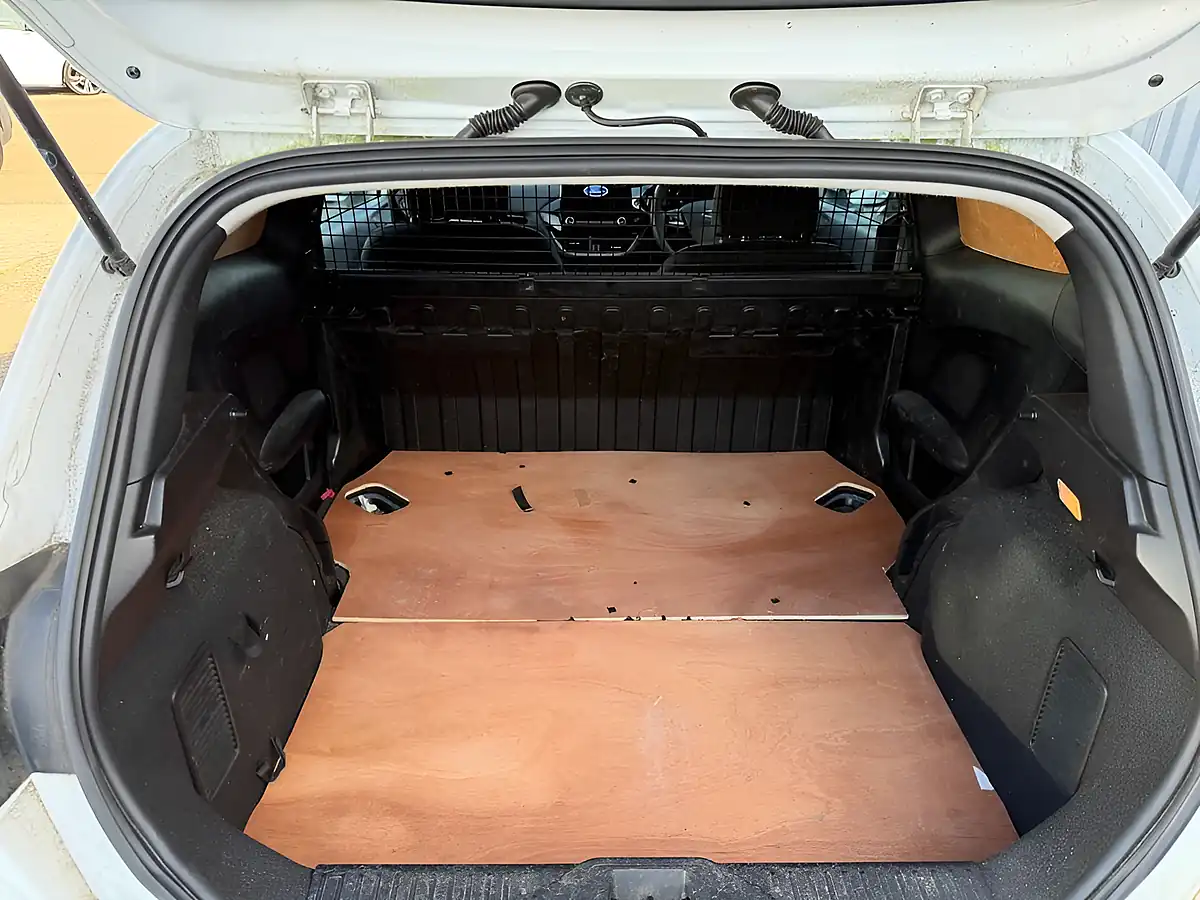 Used 2020 Ford Fiesta White - Interior and Exterior details 6