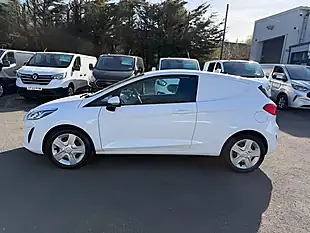 Used 2020 Ford Fiesta White - Interior and Exterior details 7