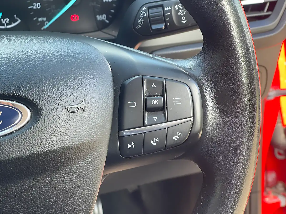 Used 2020 Ford Focus Active Red - Interior and Exterior details 11