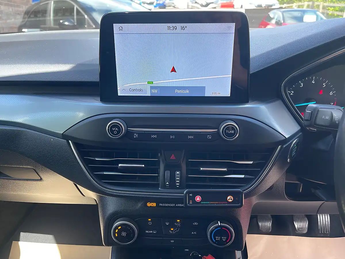 Used 2020 Ford Focus Active Red - Interior and Exterior details 15