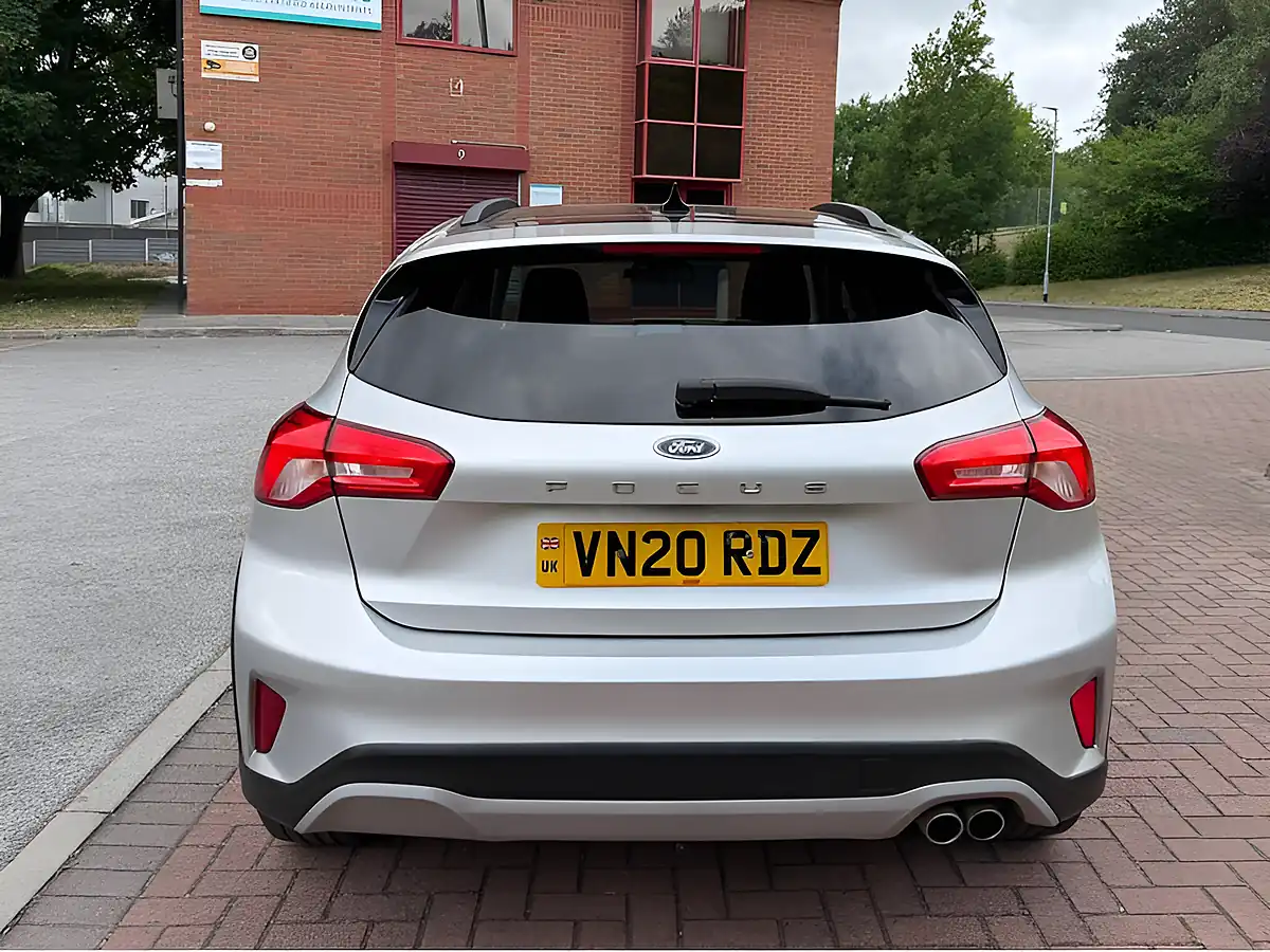 Used 2020 Ford Focus Active Silver - Interior and Exterior details 10