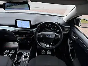 Used 2020 Ford Focus Active Silver - Interior and Exterior details 14